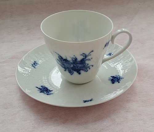Tasse mit unterteller - , von
